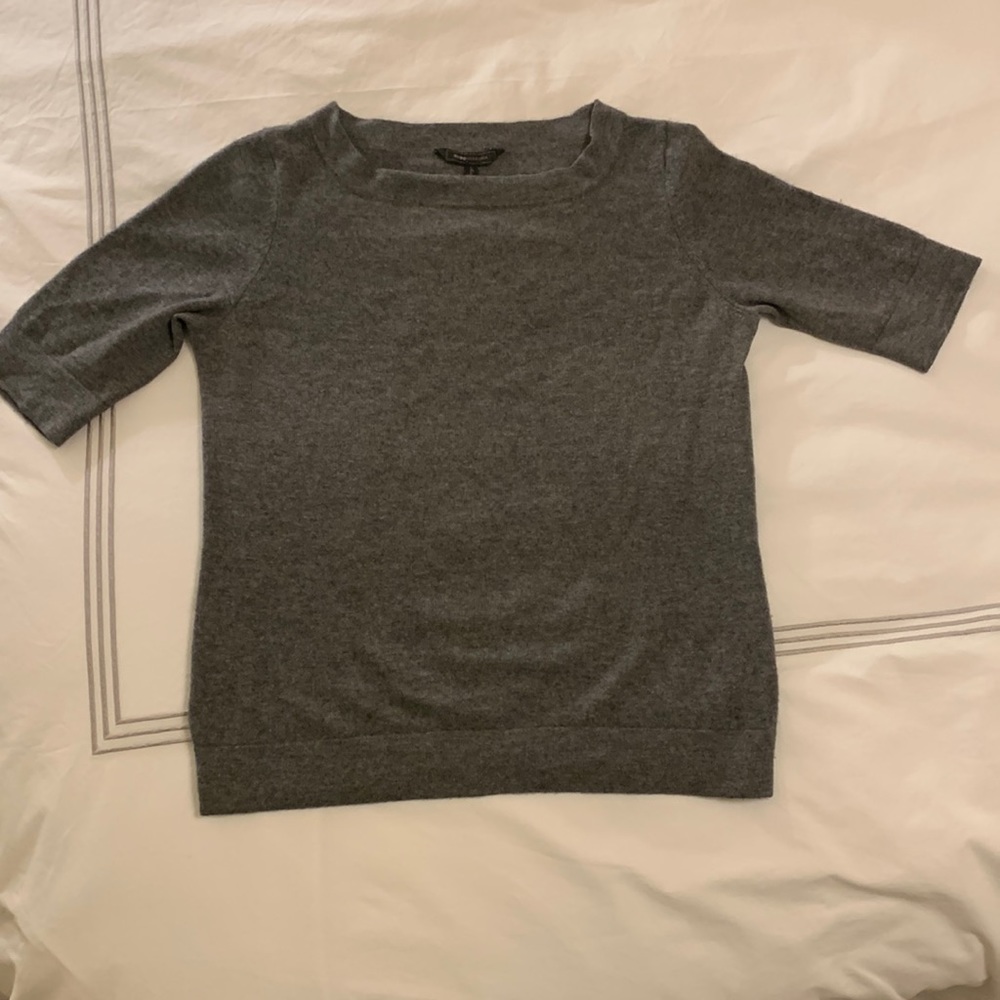 Gray 100% cashmere sweater